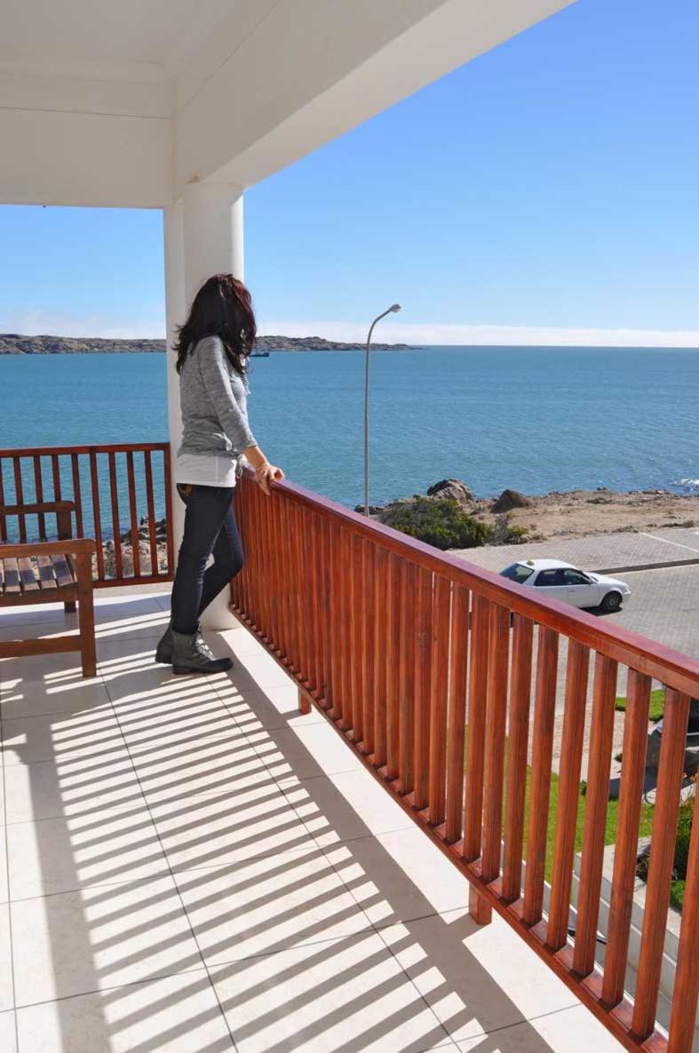 Kairos Cottage B&B Lüderitz Exteriör bild