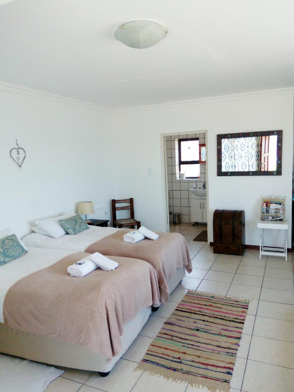 Kairos Cottage B&B Lüderitz Exteriör bild