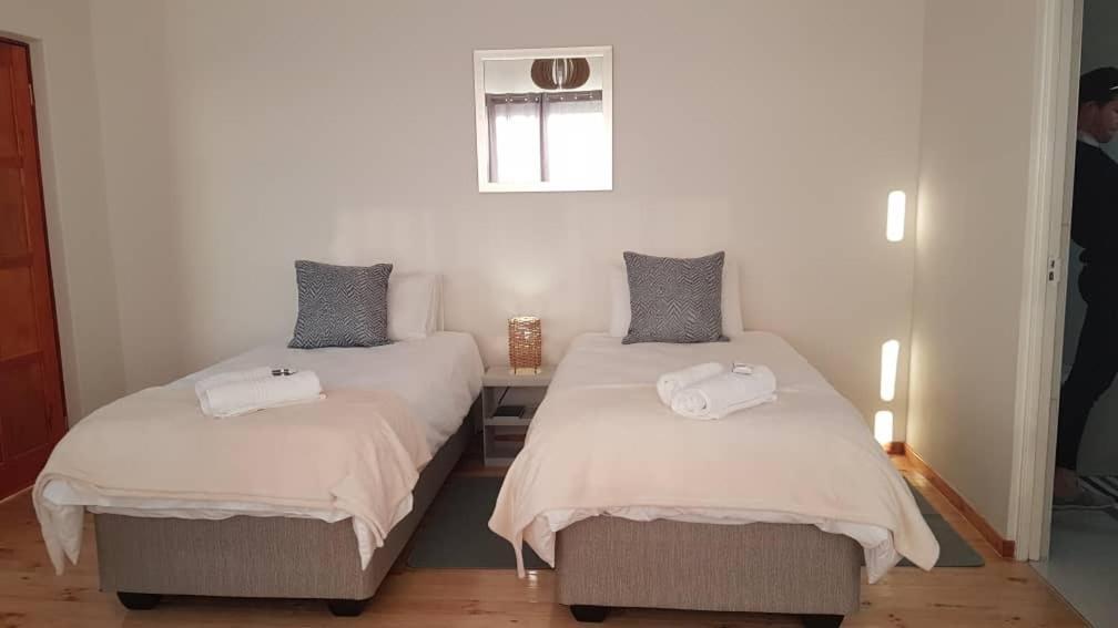 Kairos Cottage B&B Lüderitz Exteriör bild